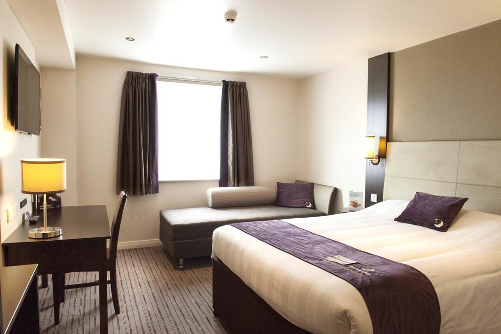 Premier Inn York - Blossom St South 외부 사진